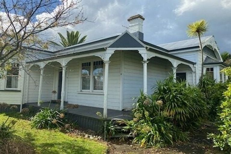 Photo of property in 18 Terminus Street, Te Aroha, 3320