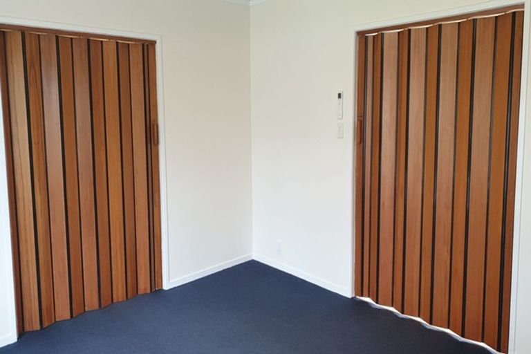 Photo of property in 5 Zita Maria Drive, Massey, Auckland, 0614