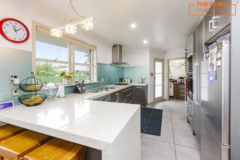 Photo of property in 25a Gray Avenue, Mangere East, Auckland, 2024