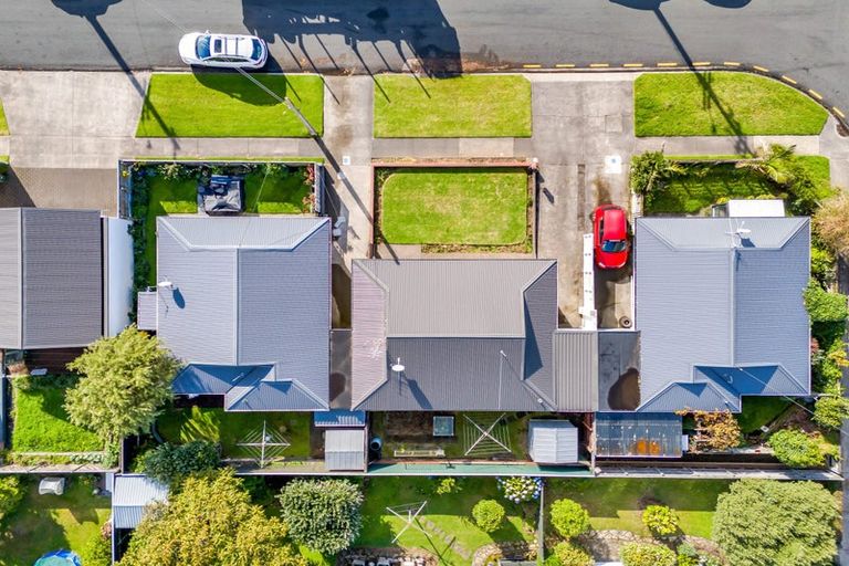 Photo of property in 8 Lyn Street, Lynmouth, New Plymouth, 4310
