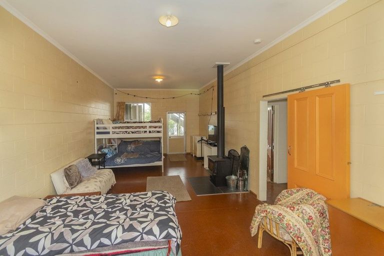 Photo of property in 17 Cardiff Street, Moeraki, 9482