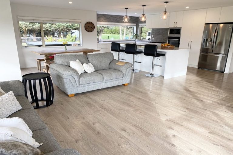 Photo of property in 378 Weedons Ross Road, West Melton, Christchurch, 7675