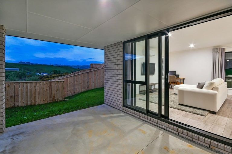 Photo of property in 132 Harriet Johnston Drive, Pokeno, 2402