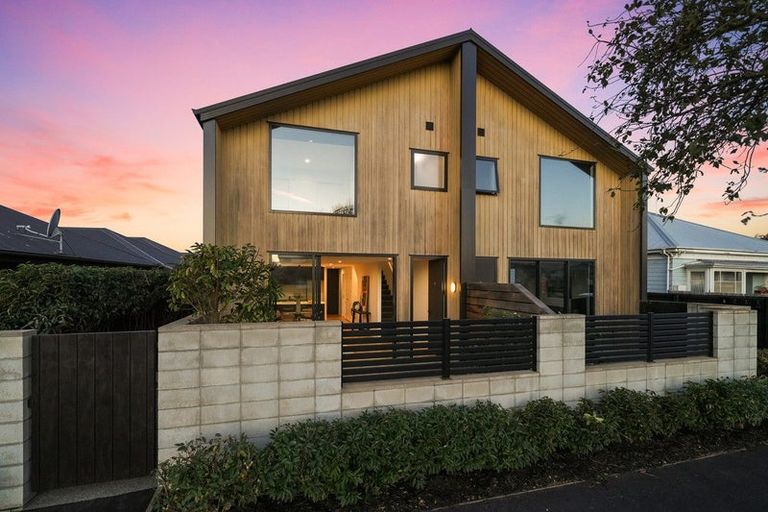 Photo of property in 18a Collins Street, Addington, Christchurch, 8024