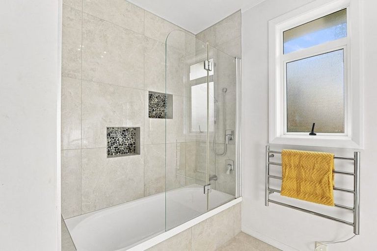 Photo of property in 44 Gonville Avenue, Gonville, Whanganui, 4501