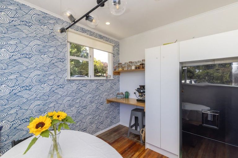 Photo of property in 63 Alexander Road, Raumati Beach, Paraparaumu, 5032