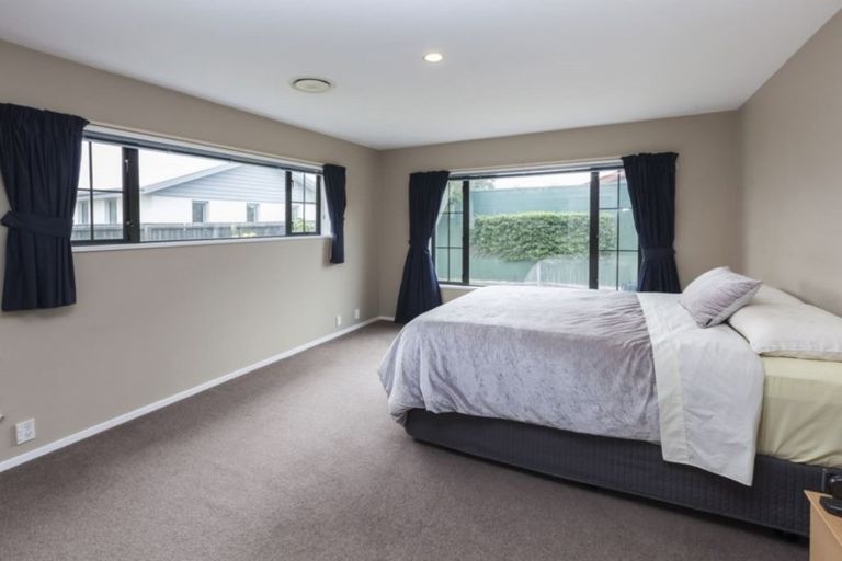 Photo of property in 2/343a Burwood Road, Burwood, Christchurch, 8083
