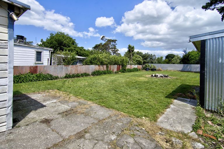 Photo of property in 130 Fitzherbert Street, Featherston, 5710