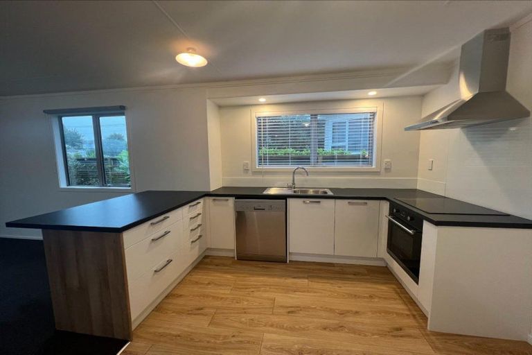 Photo of property in 14a Carson Street, Castlecliff, Whanganui, 4501