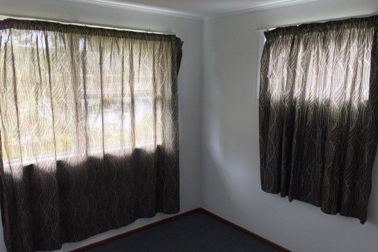 Photo of property in 105 Tidal Road, Mangere, Auckland, 2022