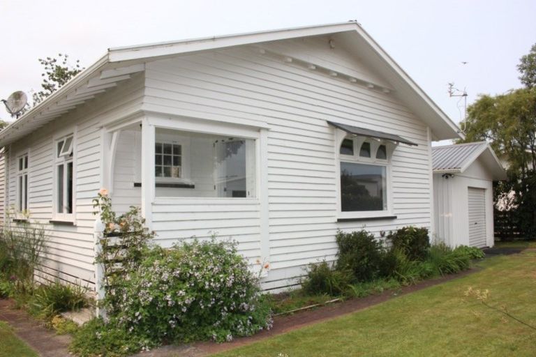 Photo of property in 98 Kelly Street, Inglewood, 4330