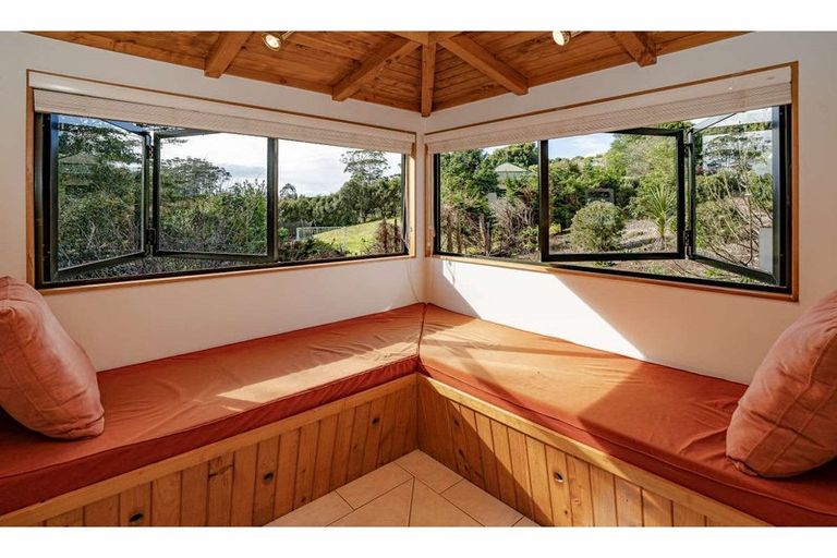 Photo of property in 9 Peacock Garden Drive, Kerikeri, 0230