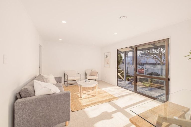 Photo of property in 1/102 Sturrocks Road, Casebrook, Christchurch, 8051