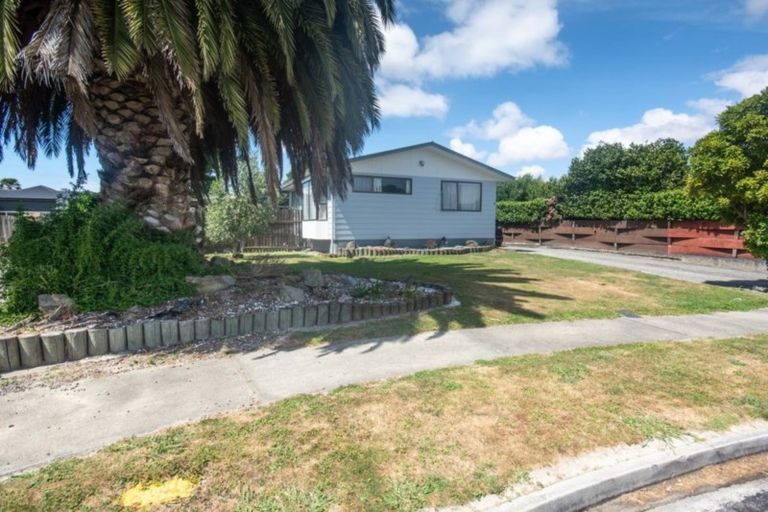 Photo of property in 19 Shirtliff Street, Riversdale, Blenheim, 7201