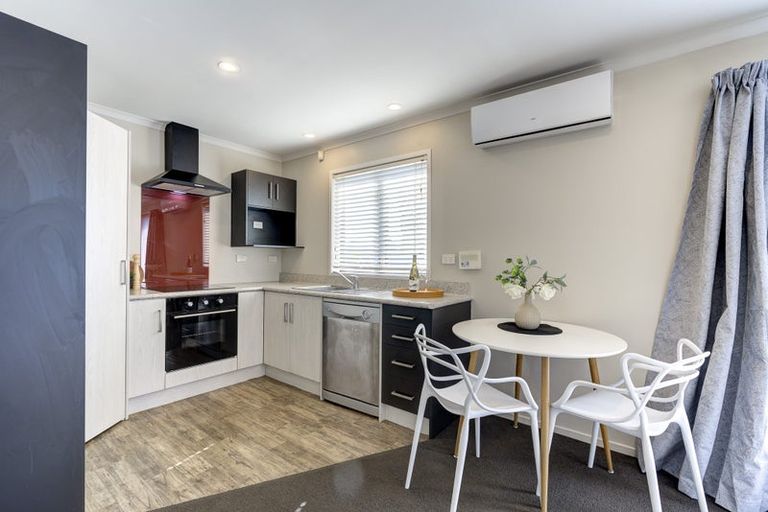 Photo of property in 3a Cameron Road, Hamilton East, Hamilton, 3216