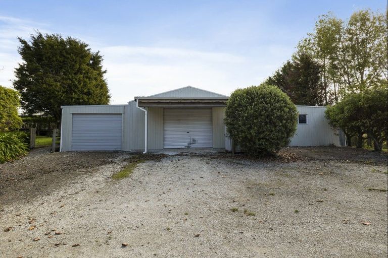 Photo of property in 263 Gibbons Road, Kaiwaka, 0573
