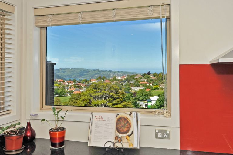Photo of property in 8 Kohu Place, Halfway Bush, Dunedin, 9010