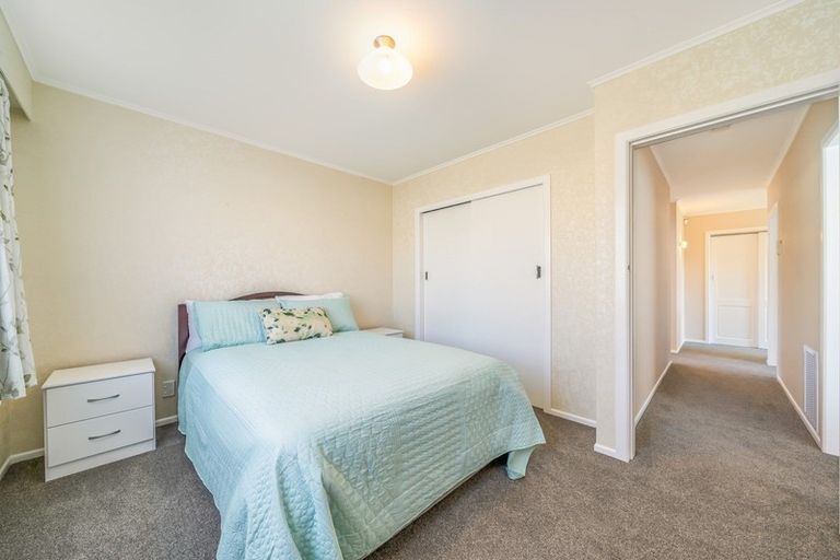 Photo of property in 59 Holdsworth Avenue, Trentham, Upper Hutt, 5018