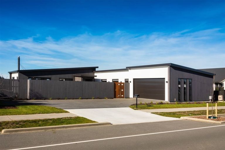 Photo of property in 38 Te Kohanga Drive, Pegasus, 7612