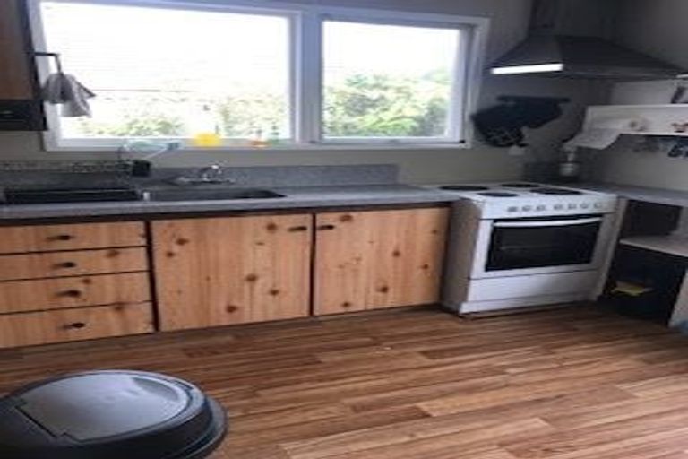 Photo of property in 69b Palmers Road, New Brighton, Christchurch, 8083