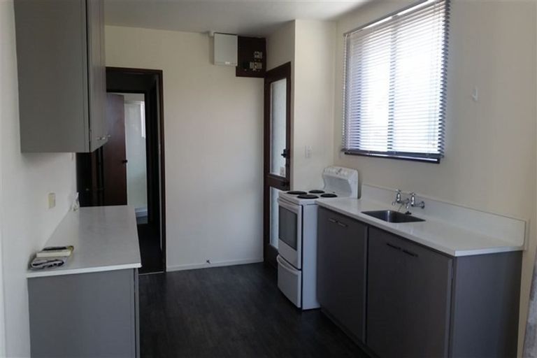 Photo of property in 1/108 Queenspark Drive, Parklands, Christchurch, 8083