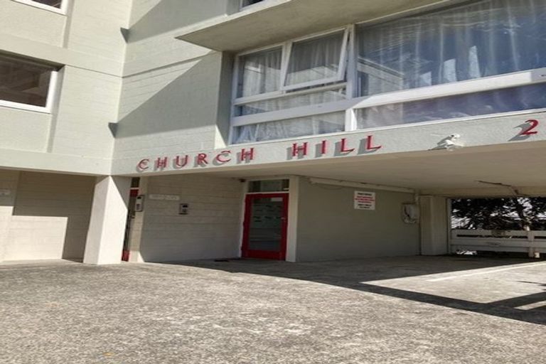 Photo of property in Churchill Flats, 213 The Terrace, Wellington Central, Wellington, 6011