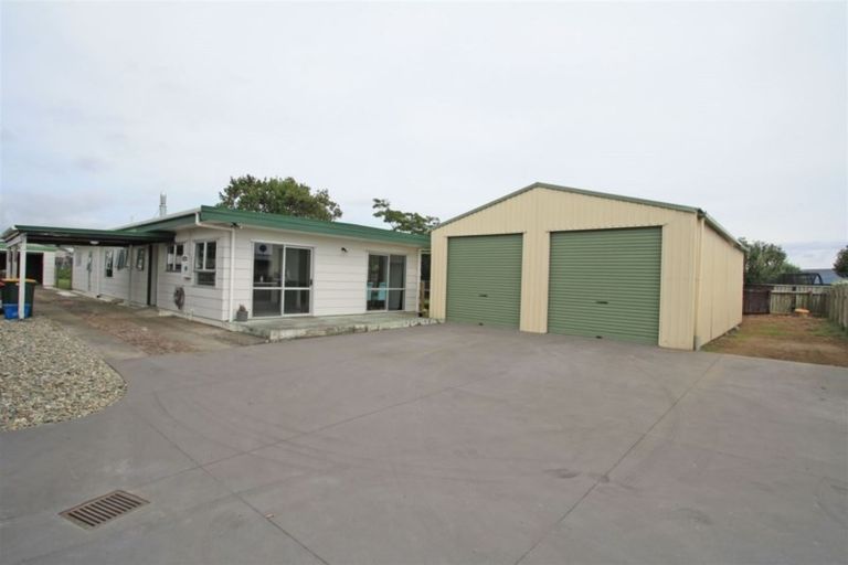 Photo of property in 16b Trimble Place, Bell Block, New Plymouth, 4312