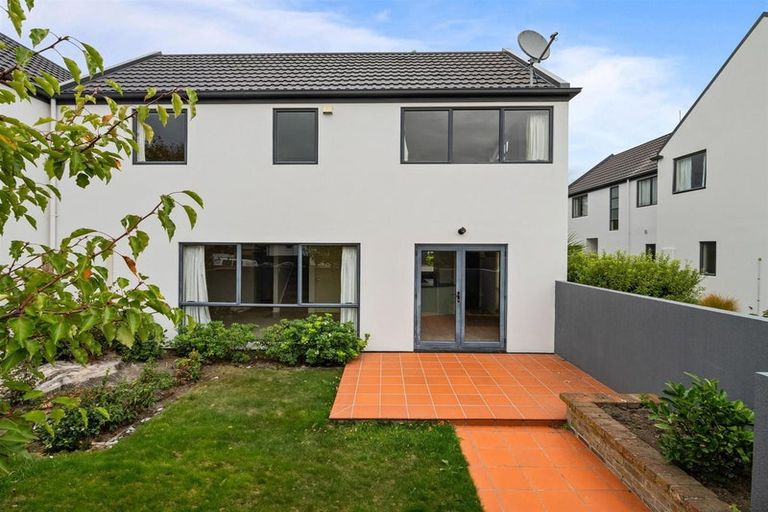 Photo of property in 7/44 London Street, Richmond, Christchurch, 8013