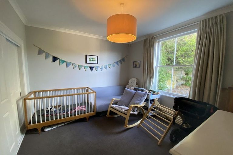 Photo of property in 106 Pirie Street, Mount Victoria, Wellington, 6011