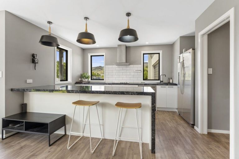 Photo of property in 34 Perriam Place, Mount Pisa, Cromwell, 9383