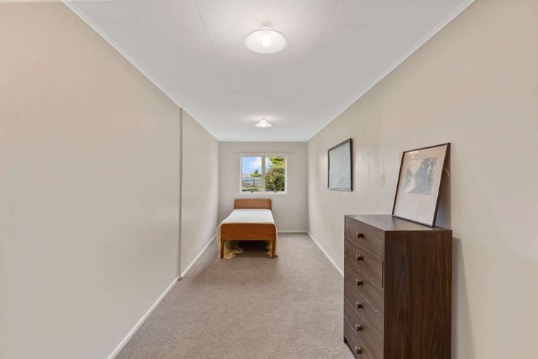Photo of property in 30 Gloag Street, Waverley, 4510