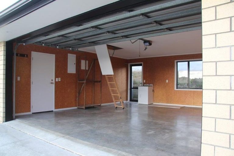 Photo of property in 4 Macdonald Heights, Feilding, 4702