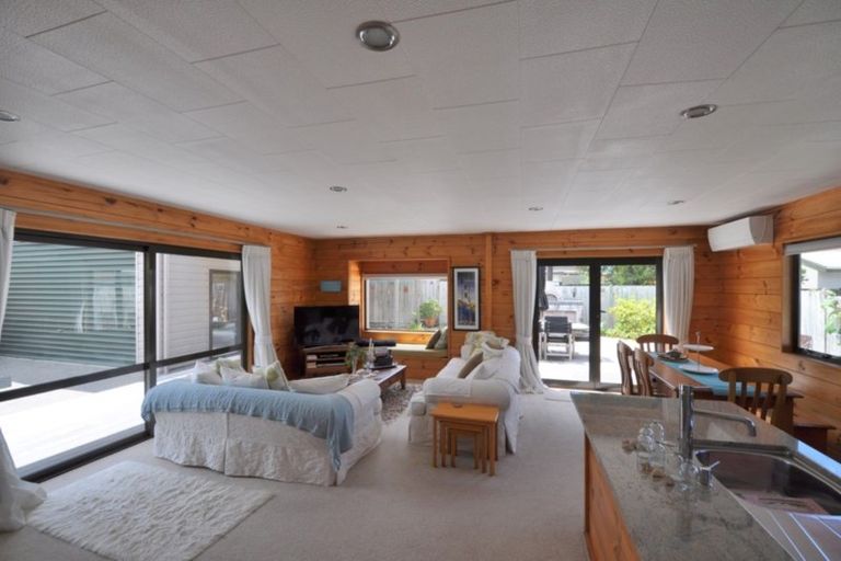 Photo of property in 225 Vista Paku, Pauanui, Hikuai, 3579