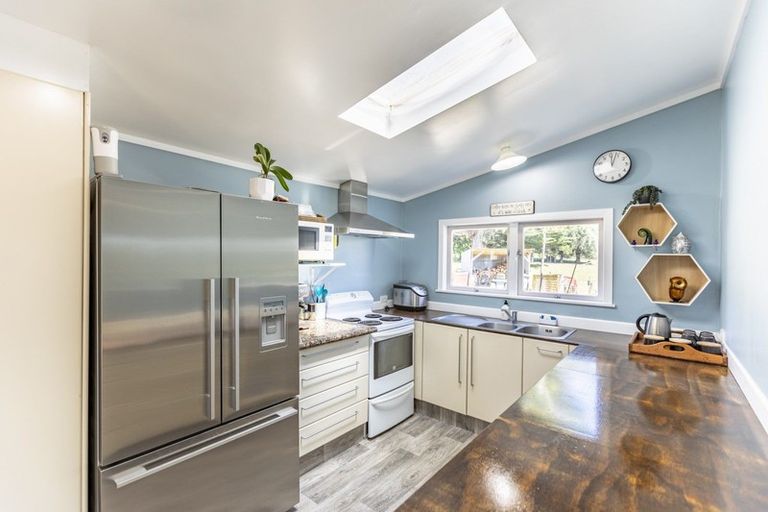 Photo of property in 56 Tapairu Road, Waipawa, 4275