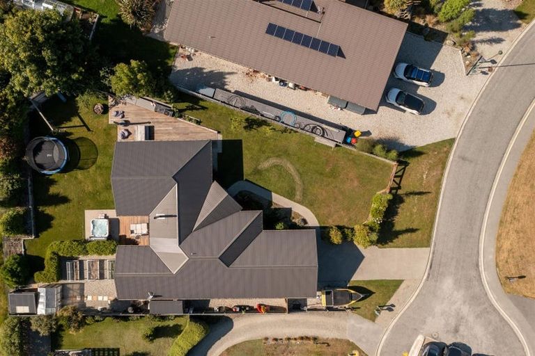 Photo of property in 54 Charles Court, Lake Hawea, Wanaka, 9382