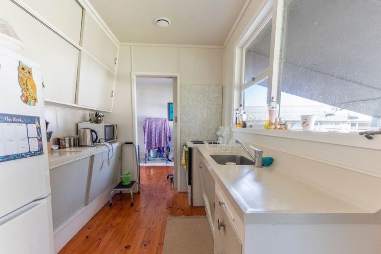 Photo of property in 10 Cuba Street, Marton, 4710