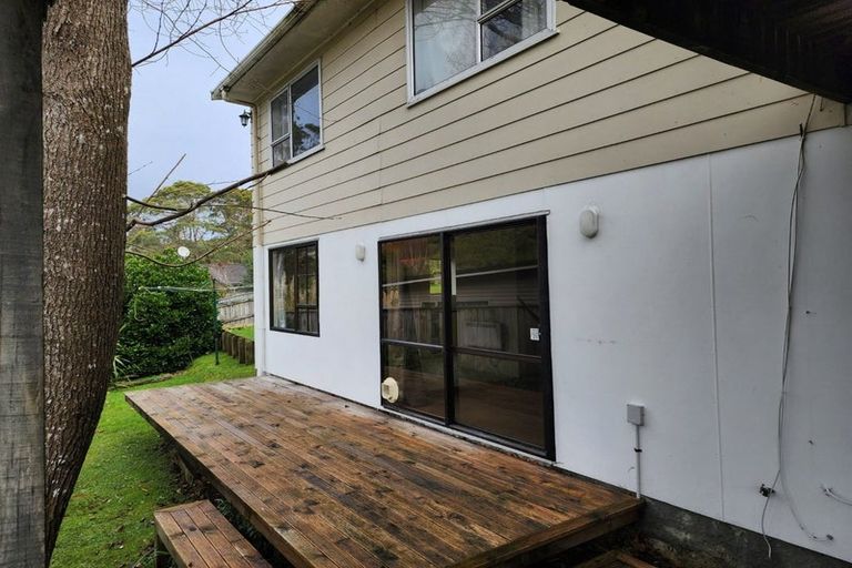 Photo of property in 50 Postgate Drive, Whitby, Porirua, 5024