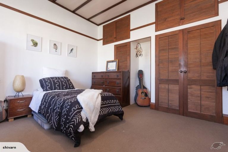 Photo of property in 11 Chelwood Street, Takaro, Palmerston North, 4412