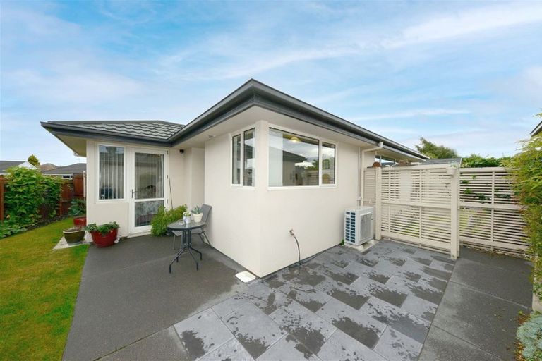Photo of property in 38t English Street, Sockburn, Christchurch, 8042