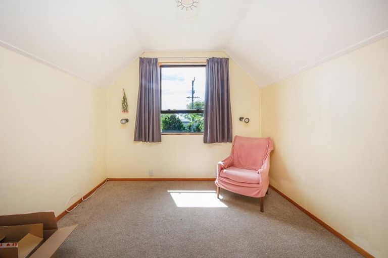 Photo of property in 13a Harris Street, Marton, 4710