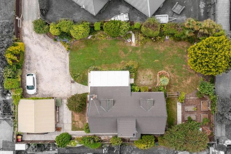 Photo of property in 103 Grimseys Road, Redwood, Christchurch, 8051