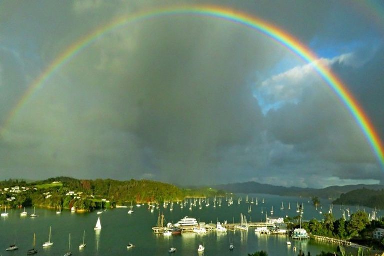 Photo of property in 18 Sir George Back Street, Opua, 0200