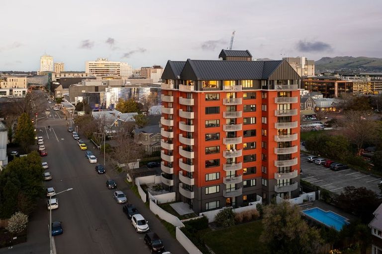 Photo of property in Gloucester Towers, 15/28 Gloucester Street, Christchurch Central, Christchurch, 8013