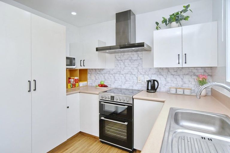 Photo of property in 97b Waltham Road, Sydenham, Christchurch, 8023