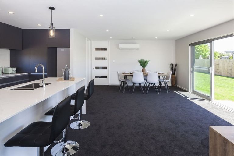 Photo of property in 7 Kingsbridge West, Burwood, Christchurch, 8083