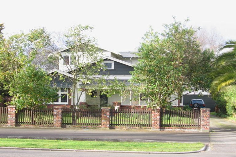 Photo of property in 478 College Street, Hokowhitu, Palmerston North, 4410