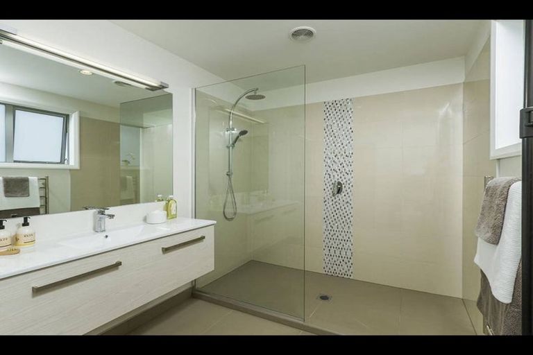 Photo of property in 284 Schnapper Rock Road, Schnapper Rock, Auckland, 0632