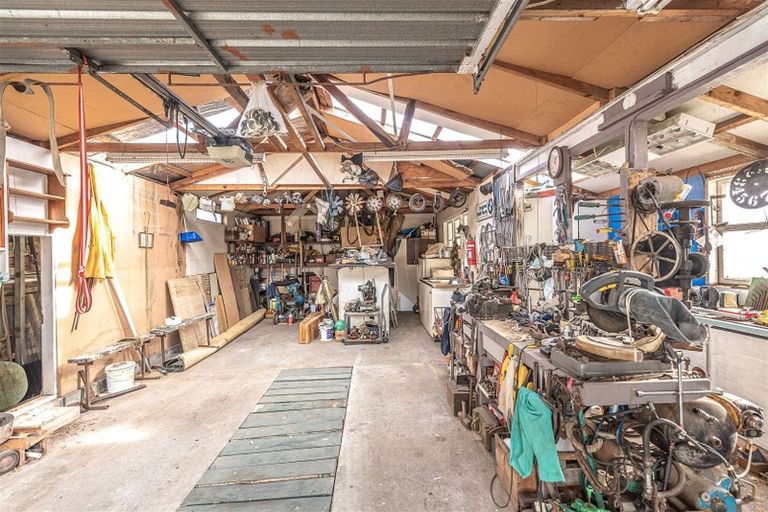 Photo of property in 87 Manuka Street, Castlecliff, Whanganui, 4501