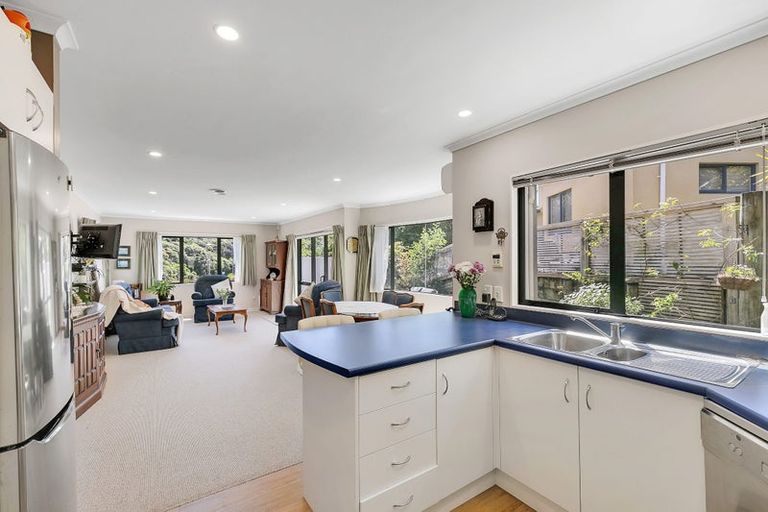 Photo of property in 44a The Drive, Tawa, Wellington, 5028