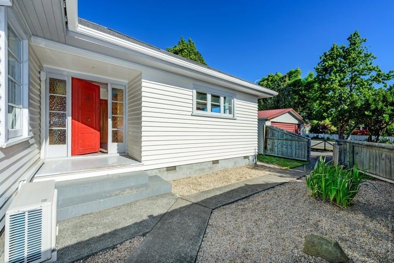 Photo of property in 304 Wairakei Road, Bryndwr, Christchurch, 8053